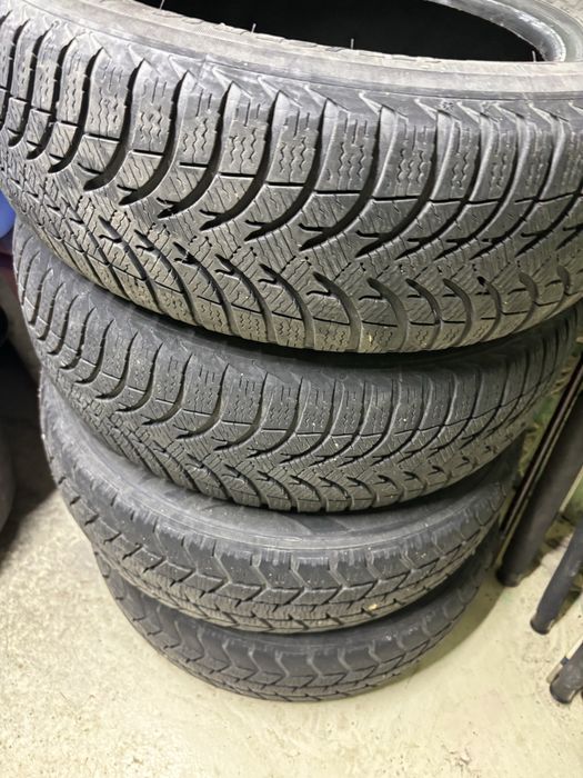 Продам 2 балона резины мишлен.