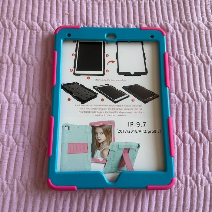 Husă iPad 2017/ 2018 / Air 2/ Pro 9.7 inch