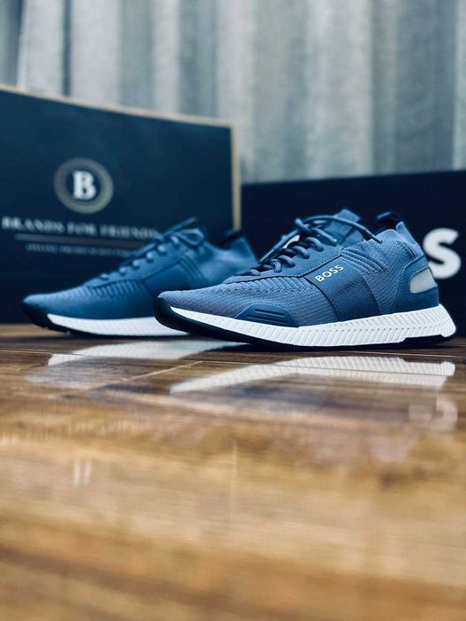 BOSS мужские спортивные кроссовки  РАЗМЕР 44