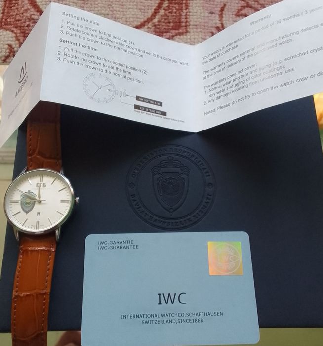 Qo'l soati... Shvetsariya-Swiss. IWC xalqaro model. DXX Raisi esdalik