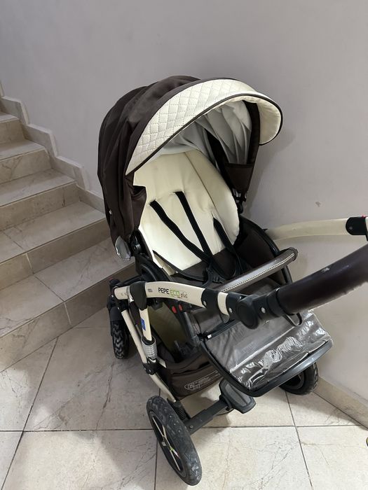 Коляска 2/1 есть люлка