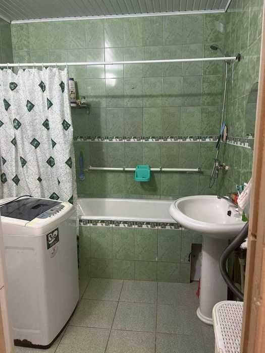 Продаётся 2комнатная квартира метро Космонавтов.