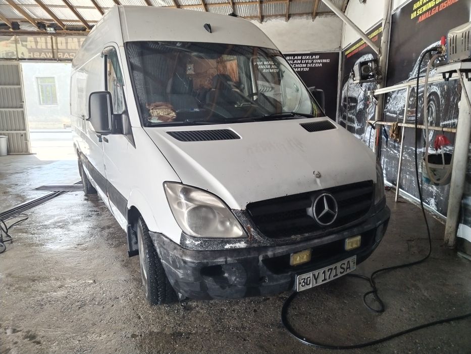 Мерседес Спринтер 2011