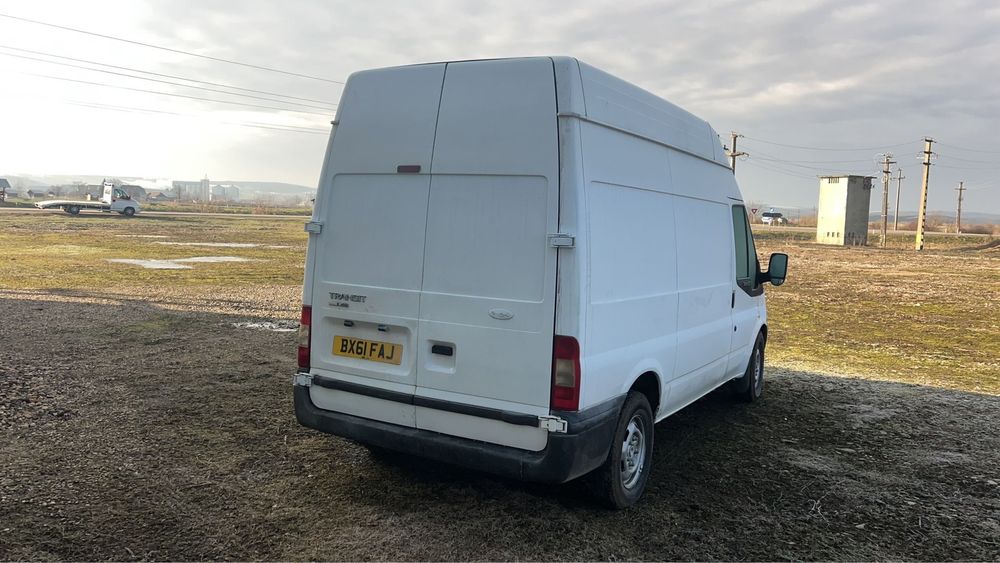 Ford Transit 2011