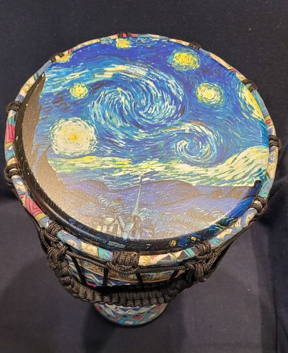 Продам Барабан Джембе  в отличном состоянии