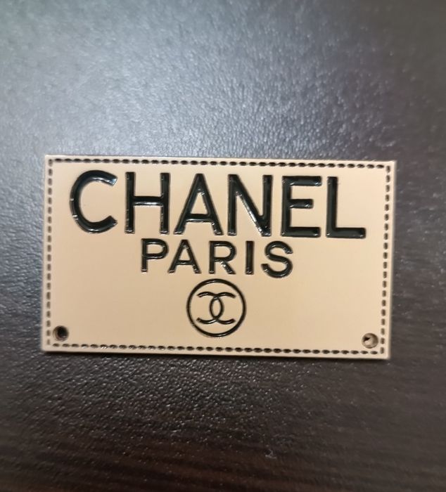 Стилни брошки топ модели