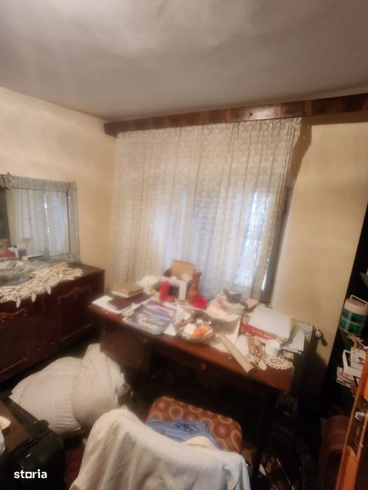 Casa cu 3 camere in cartier CFR
