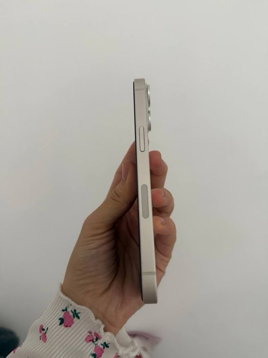 Айфон 13. 256гб