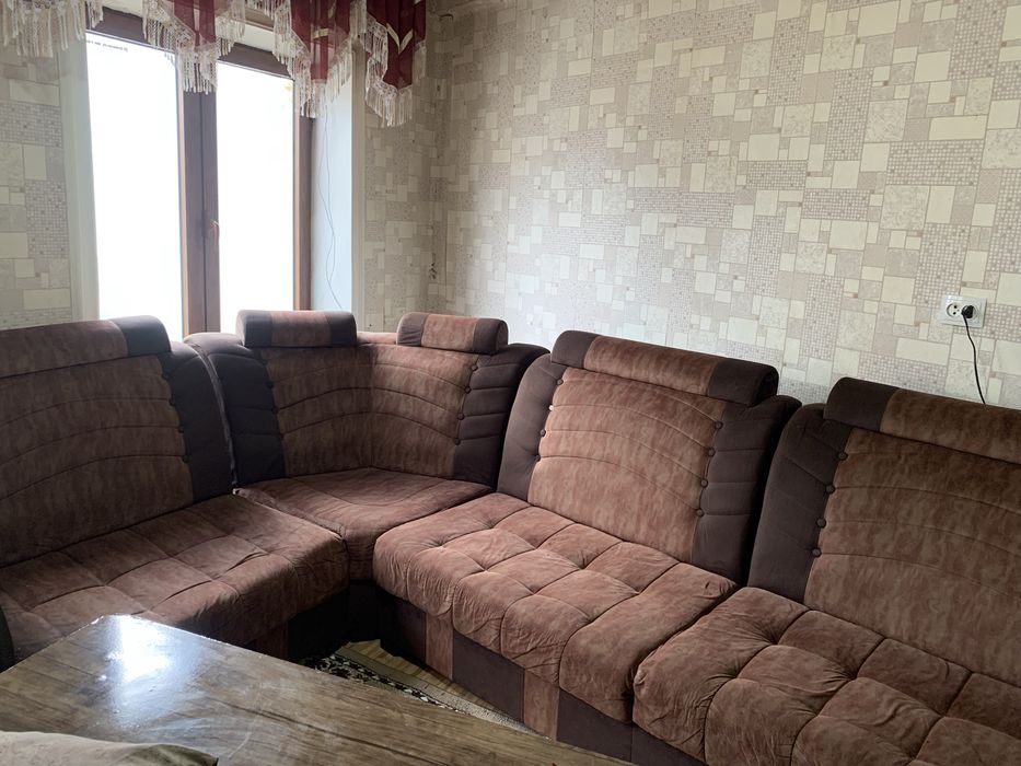 уголок мебель со столом