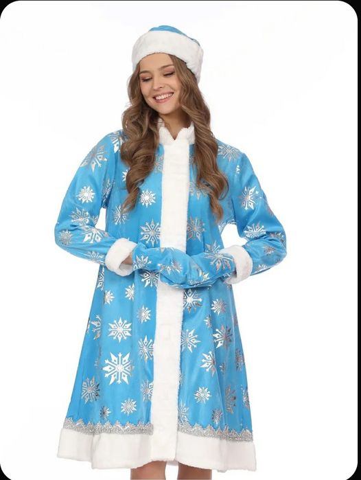 Костюм снегурочки новый.