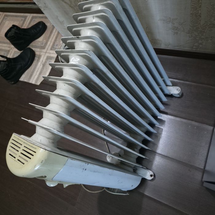 Обогреватель масляный 11 секций