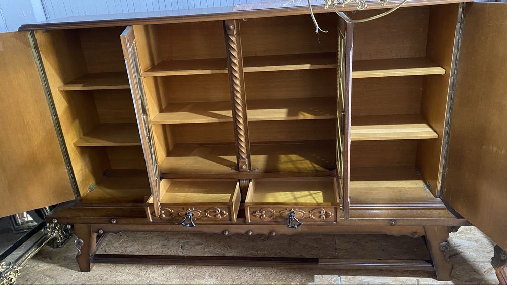 Mobilier Vintage Lemn Sculptat antic