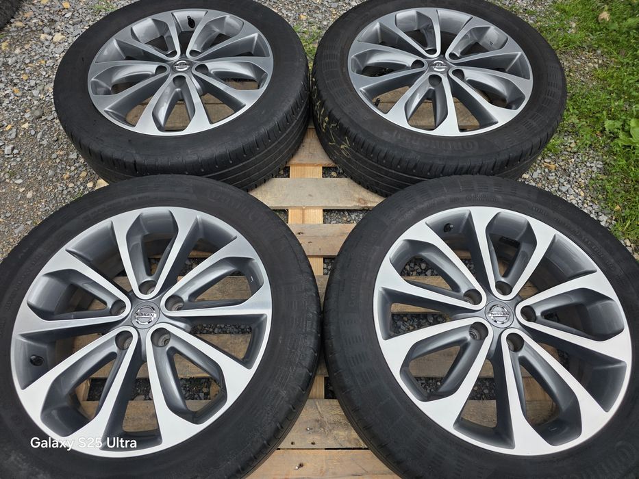 Лети джанти 18ки 5х114.3 Nissan + летни гуми 215/55/18 Continental