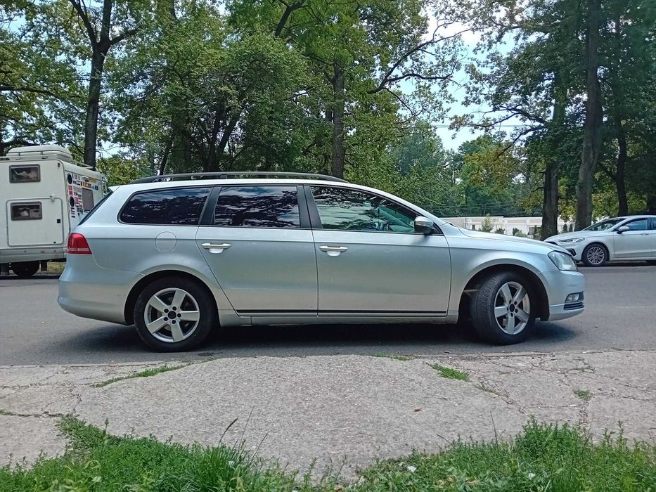 VOLKSWAGEN Passat 2012 — imagine 3