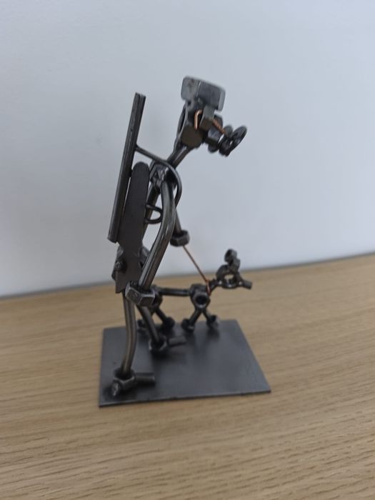 Decoratiune metaluca vantor si caine