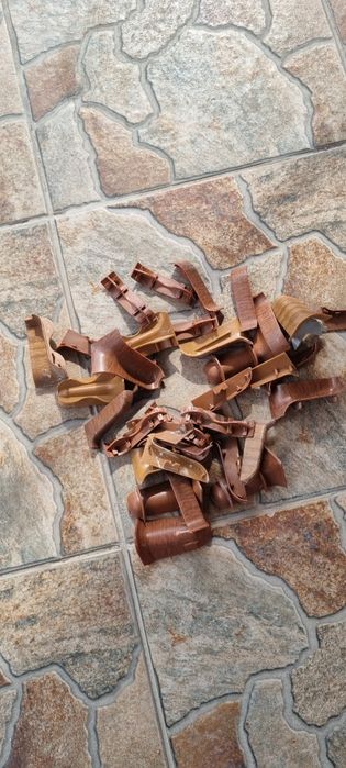 Плинтуса пластиковые