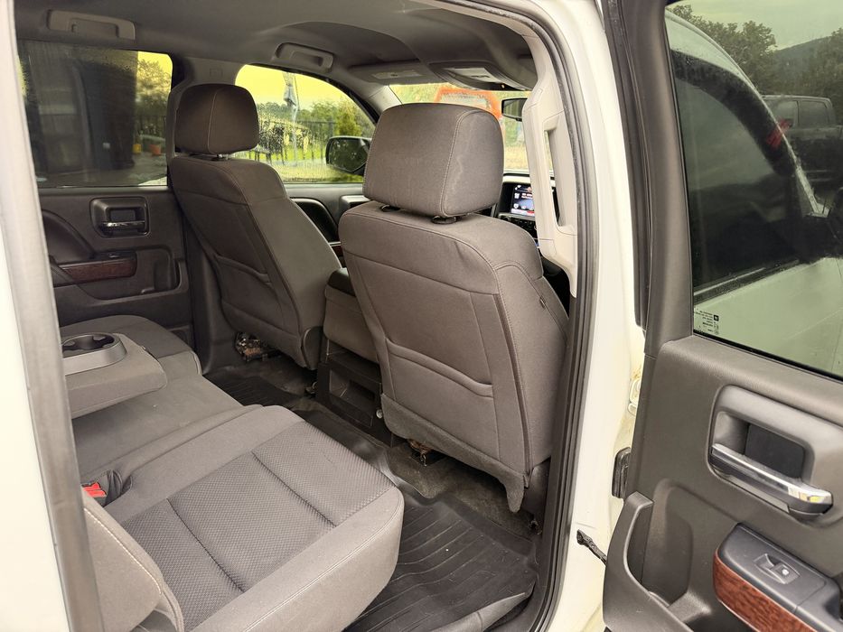 GMC Sierra 5.3 L Autoutilitara 4x4 Automat Inmatriculata Ro