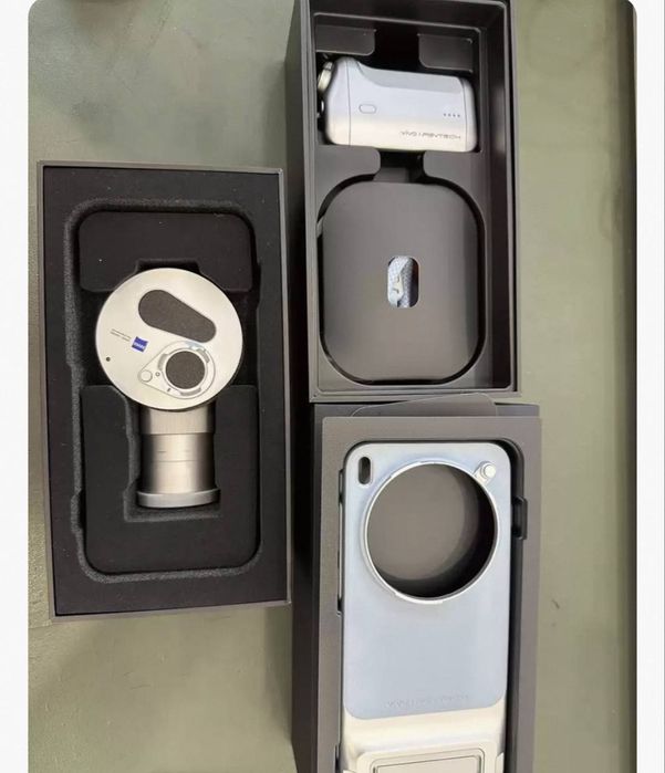 Vivo X300 Pro Camera Kit sotiladi 
Professional photography kit — zo