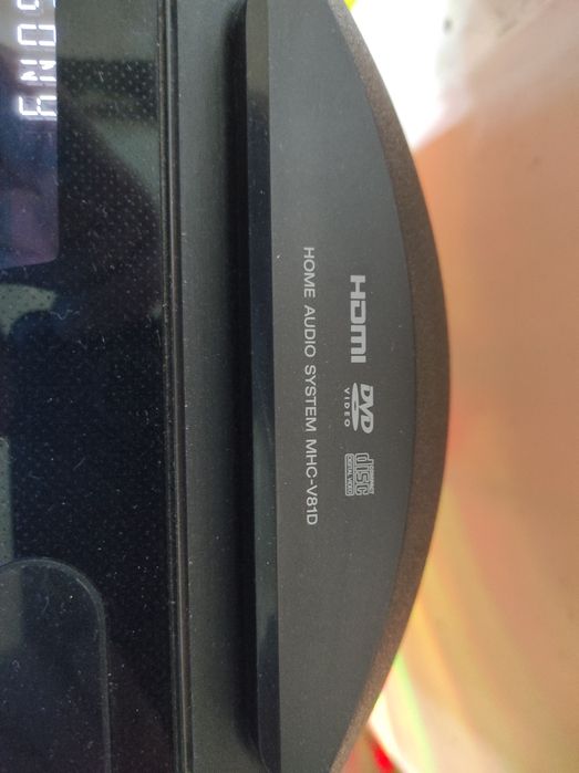 Музыкальная колонка Sony MHC-81D