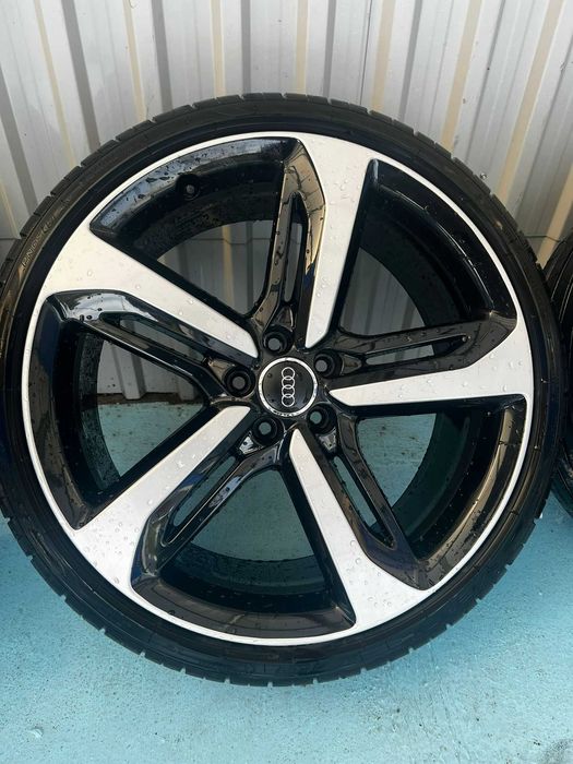 4x Seturi Roti Audi 20" Parallel 10 spite + 21" Performance Blade Bi Color Diamond Cut/Black + 20" ETA BETA Venti-R + 20" ABT 0803 Vand Schimb cu auto