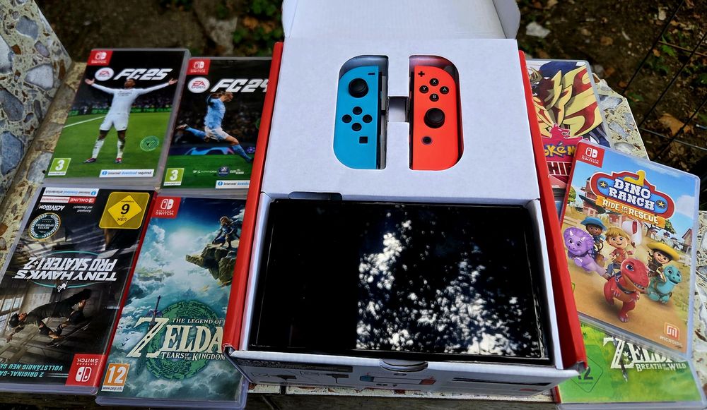 Nintendo switch oled, full box
