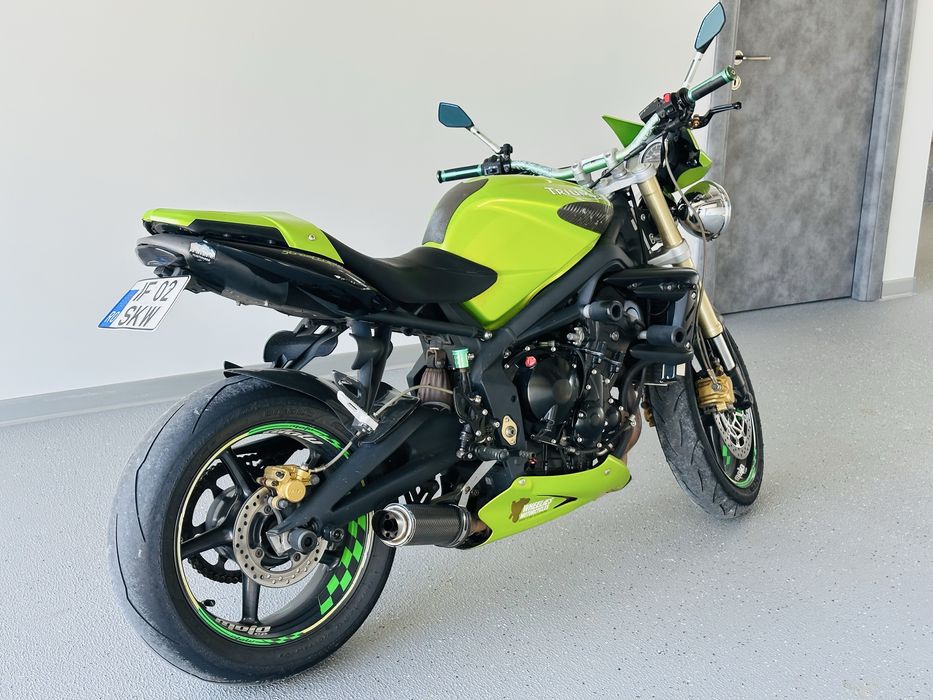 Triumph Street Triple 675