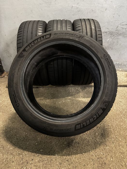 Гуми 245/45/18 MICHELIN Pilot Sport4