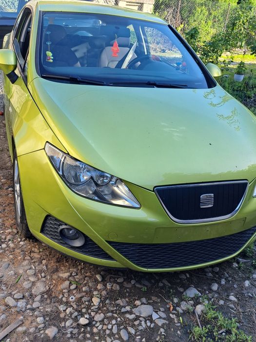 Vând sau schimb seat ibiza