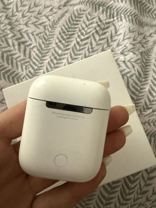 Vand Airpods A2032