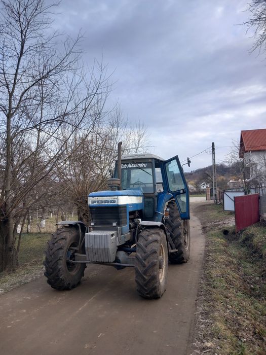 Vand ford tw10  in stare forte bună de functionare