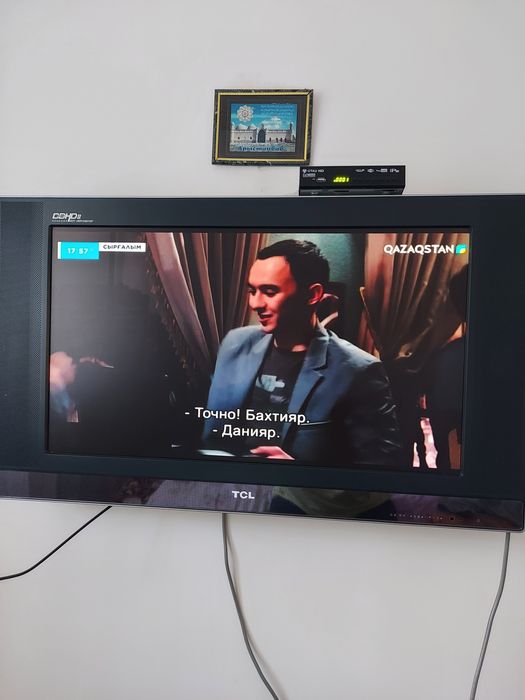 Телевизор TCl и ÐV3 Отау HD.