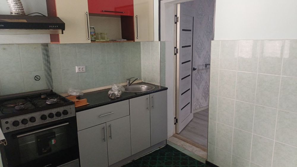 Аренда сергели 1. 1хона 2хона килинган 1чи этаж 5этажли дом ремонт евр