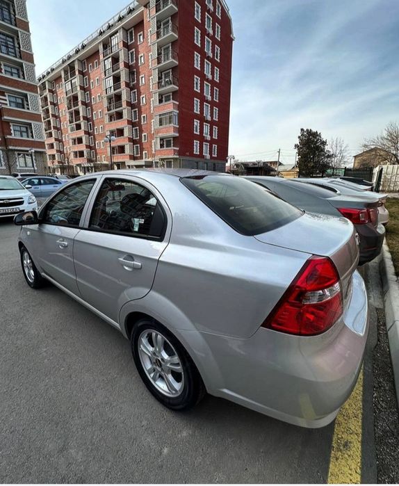 Arenda boshida 2300$