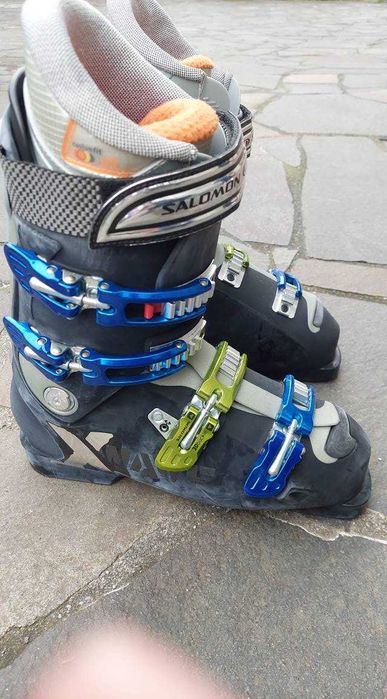 Clapari pentru schiuri