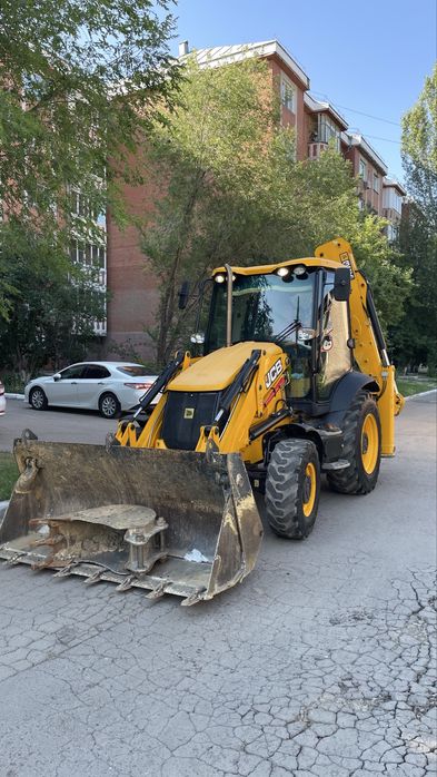 Экскаватор погрузчик, гидромолт,ковщ, 60 40, опытный оператор