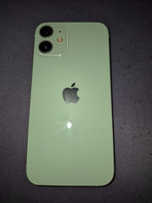 Vând iPhone  12 mini