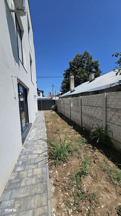 Apartament de 2 camere cu gradina - Metrou Aparatorii Patriei