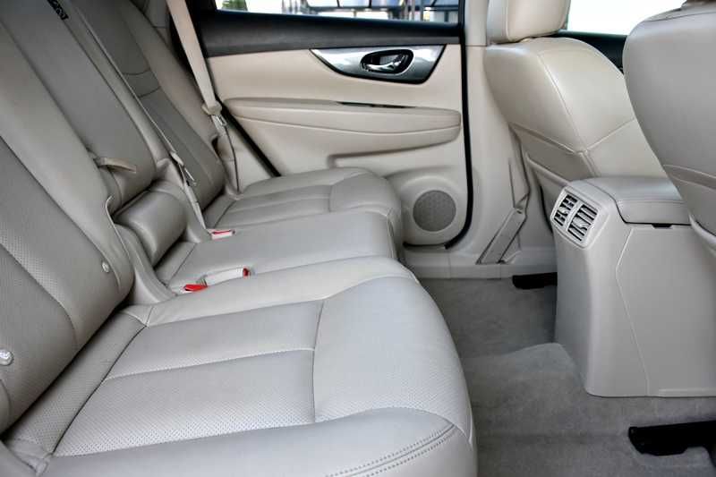 Nissan x-trail t32 1.6 dci an 2015 automată Xtronic 360, vând sau schimb. 8000 Euro