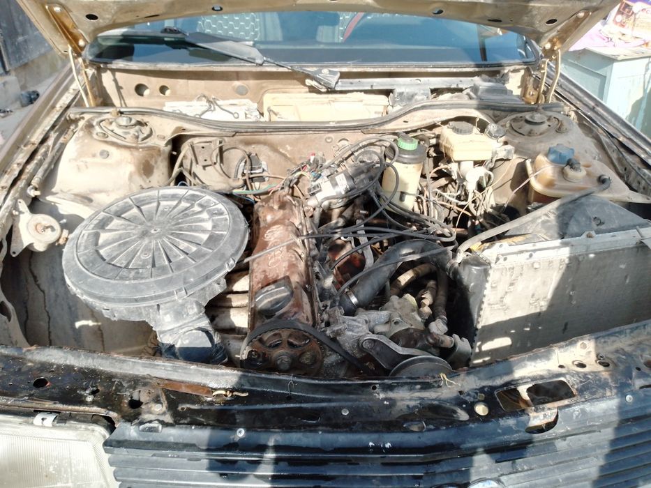 продам audi 100 universal avant