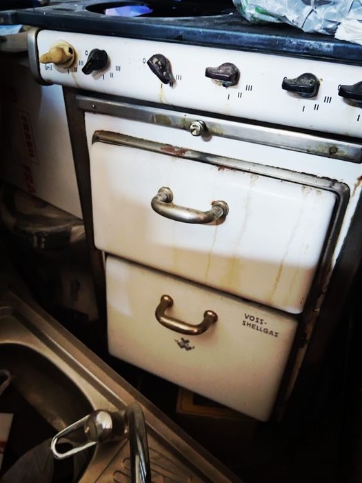 Aragaze vechi de colecție, decor