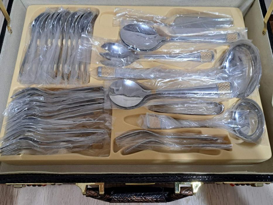 Комплект прибори / сервиз Бахмайер