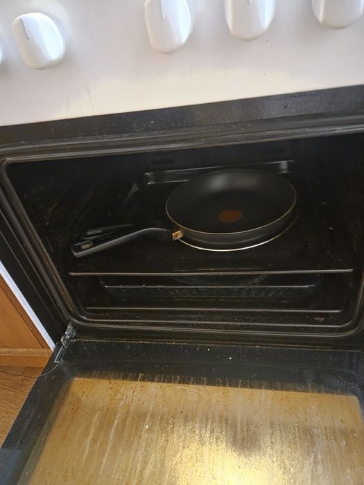 Газплита с духовкой Candy