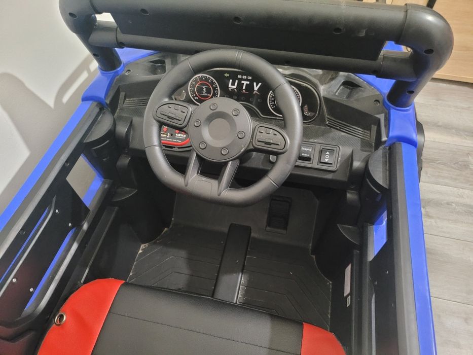 Детский электромобиль