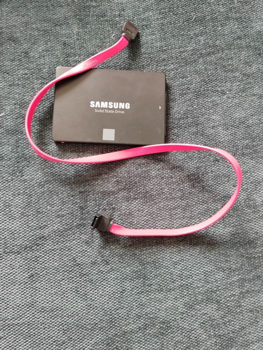 Samsung 850 SSD 120 ГБ б/у