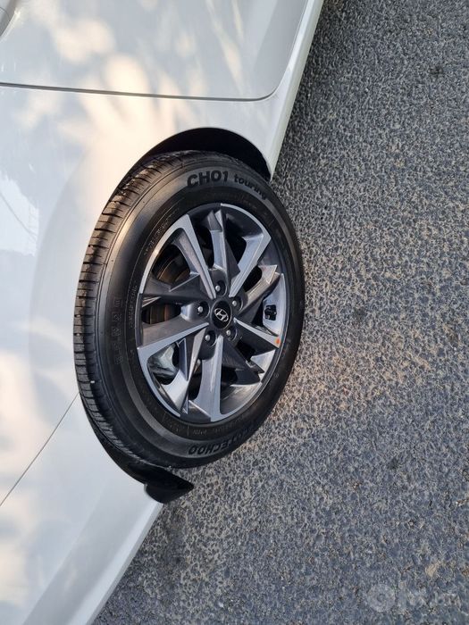 Hyundai i30 sotiladi