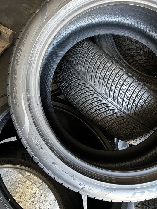 4 anvelope vara NOI Bmw X5 , X6 , 315/35/21 + 275/40/21 , Pirelli , RunFlat cu steluta * , DOT 2023