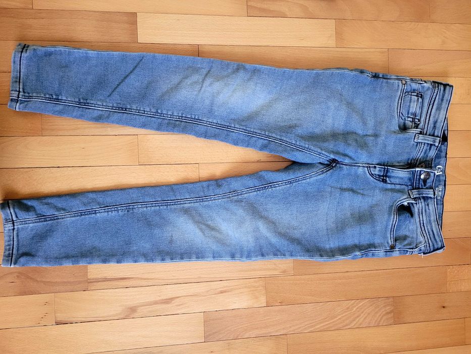 Blugi (4 perechi)baieti C&A marime 128 (4 perechi)