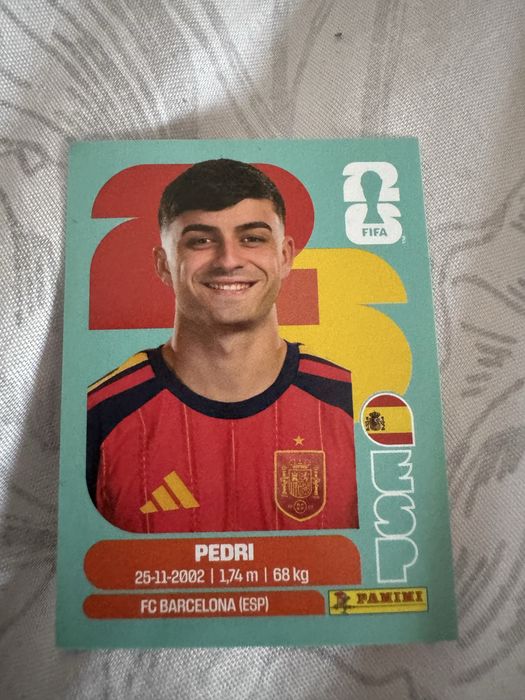 Pedri стикер за албума на световното