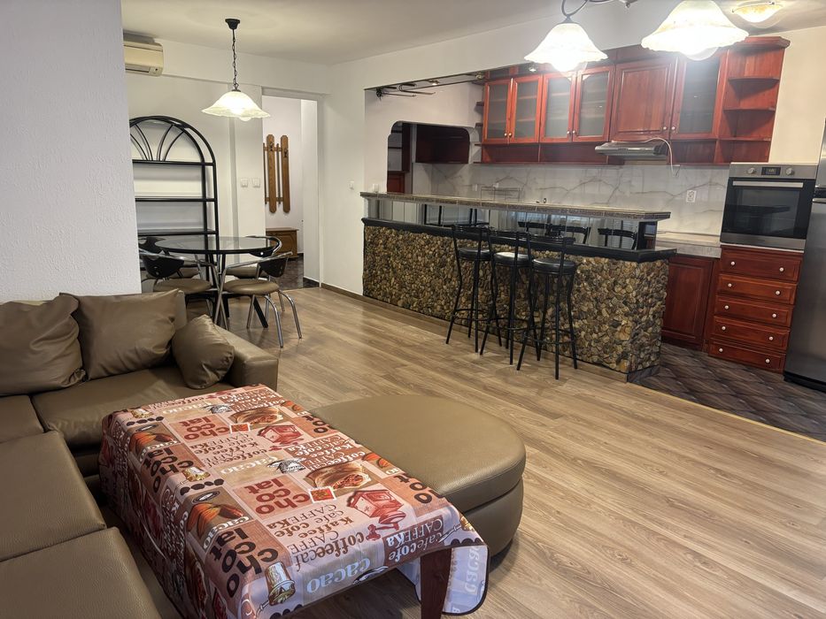 Дава се под наем Тристаен апартамент в София, Горна баня - 109 кв.м за 795.6 € - Снимка #1