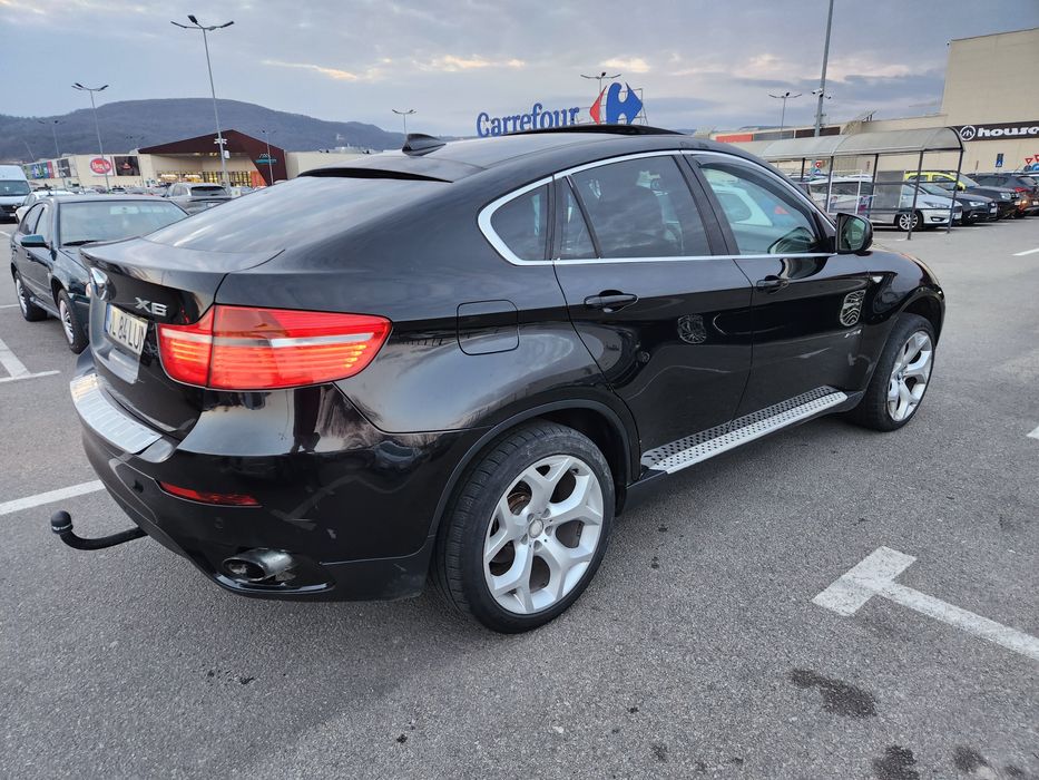 Vand sau schimb bmw x6